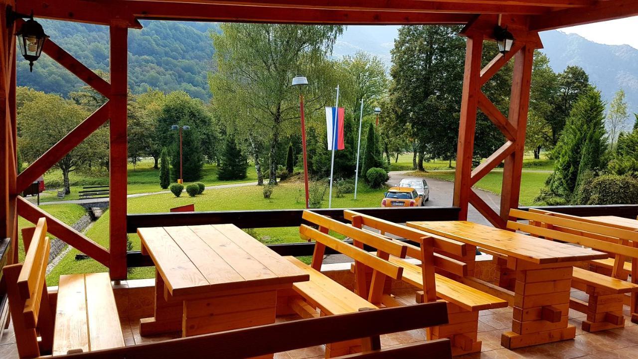 Hotel Mladost Т'єнтіште Екстер'єр фото